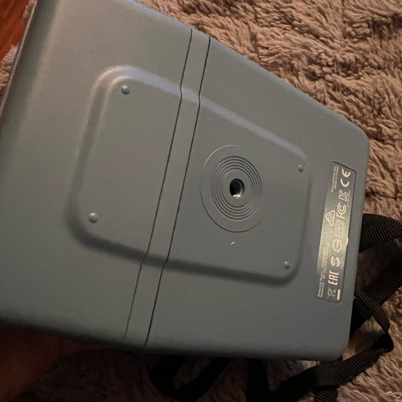 Polaroid camera - Picture 4 of 4